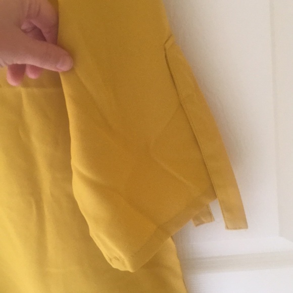 Dress - Picture 8 of 9